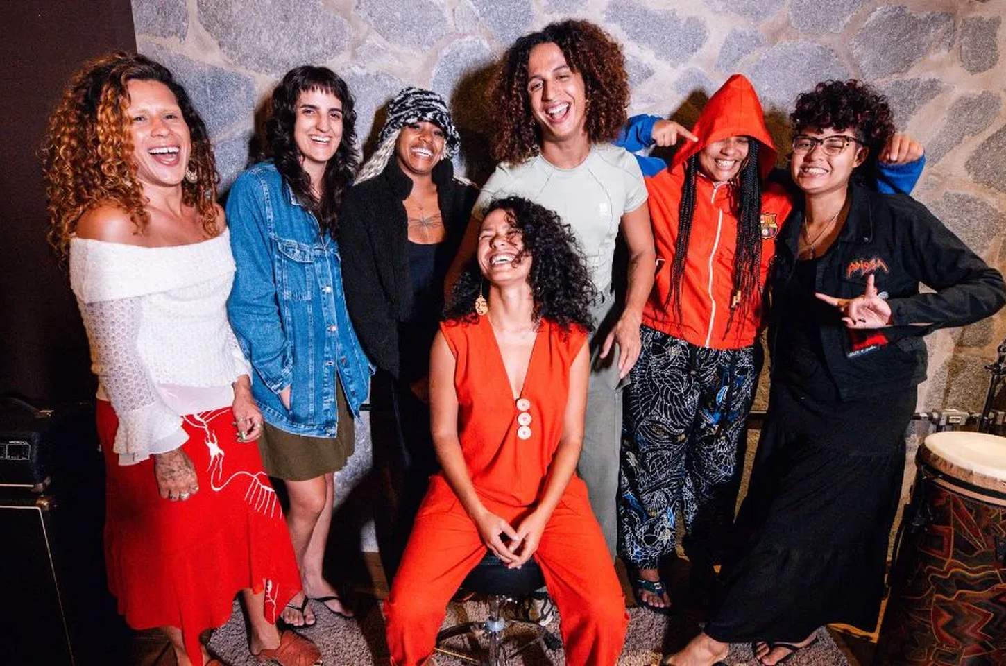 Incubadora Musical lança coletânea com cinco cantoras pernambucanas