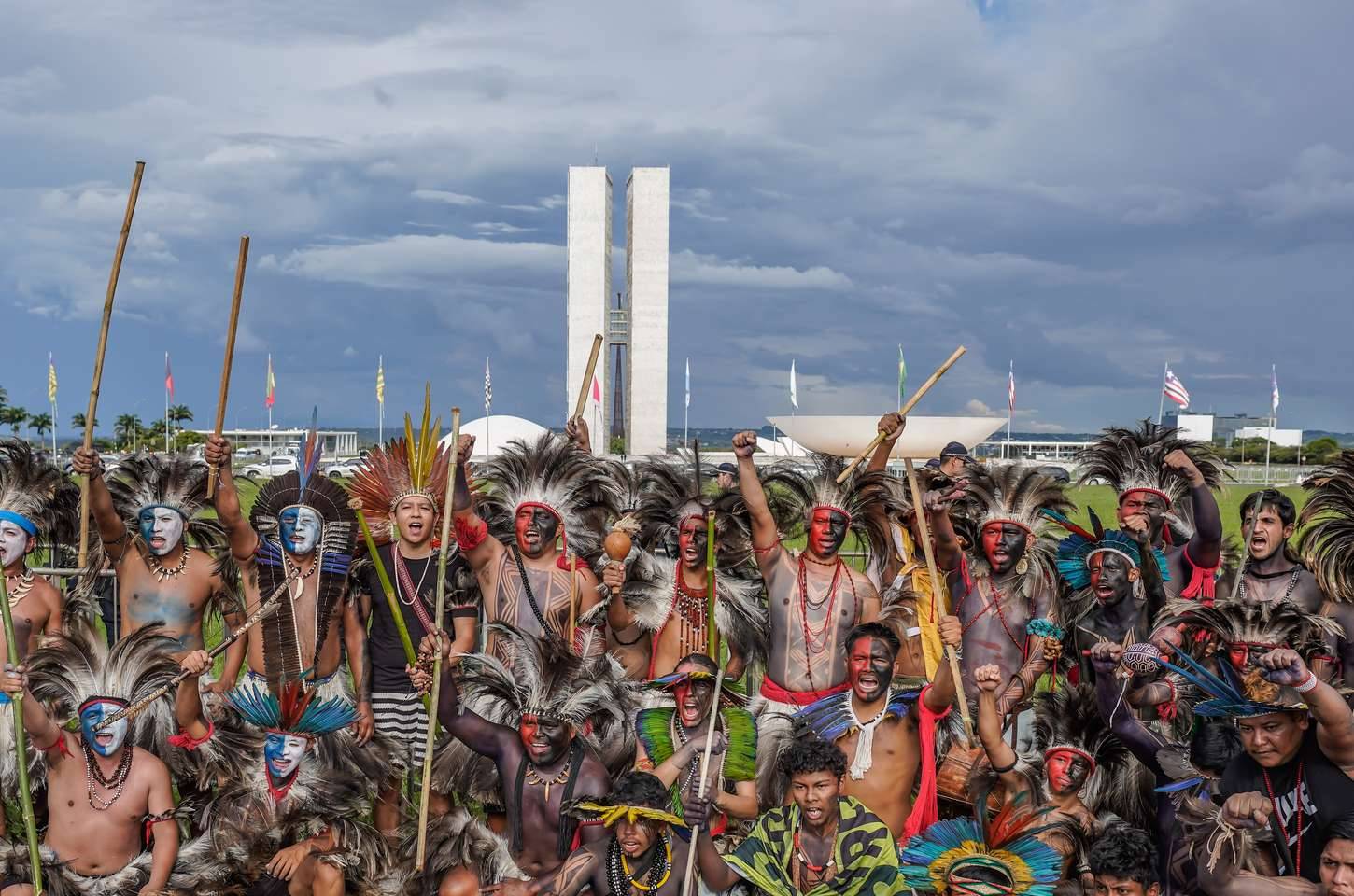 Indígenas pedem demarcação de terras no Dia dos Povos Indígenas