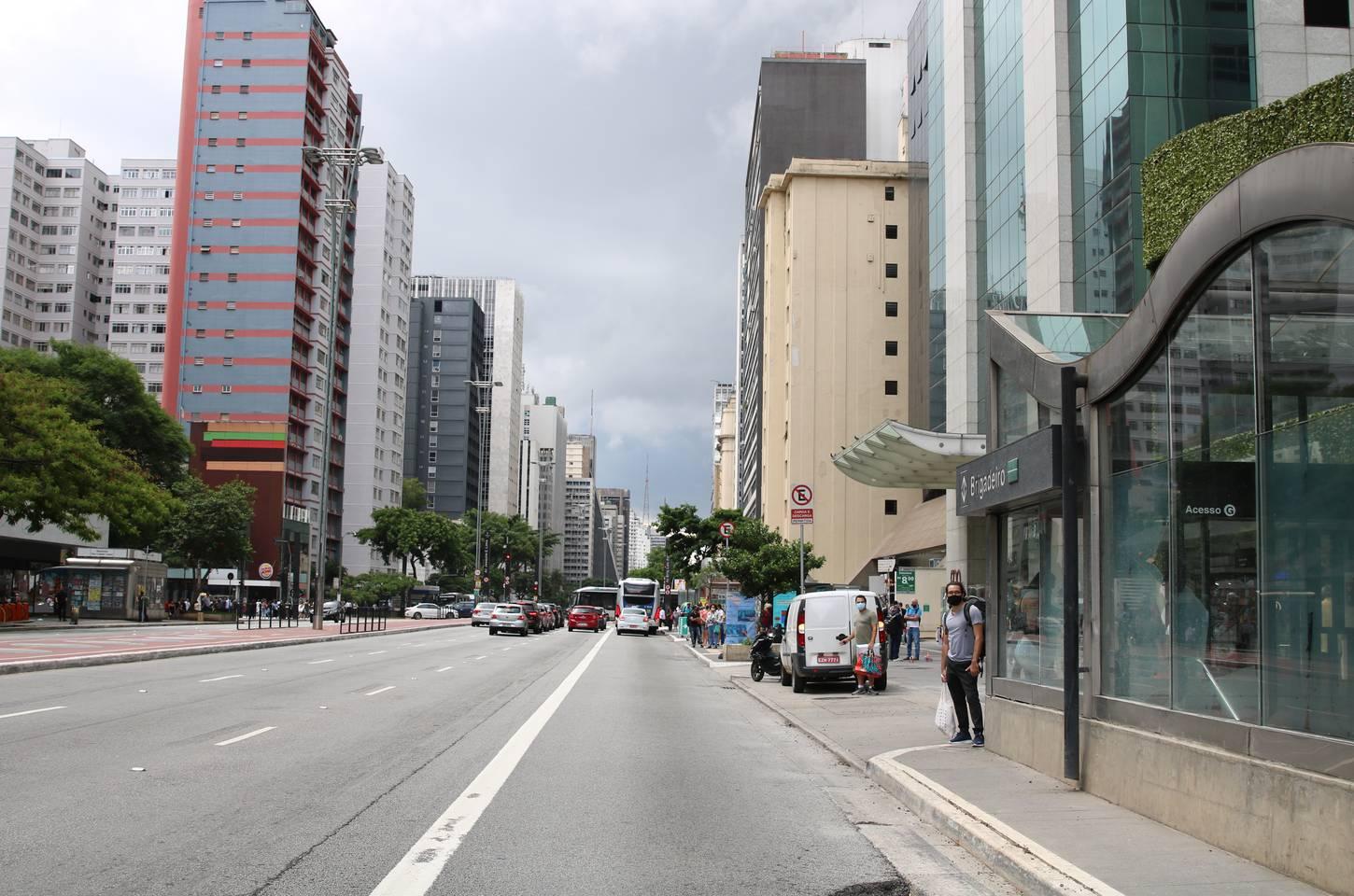 Inflação do aluguel volta a subir em janeiro de 2026, mas acumulado segue em queda
