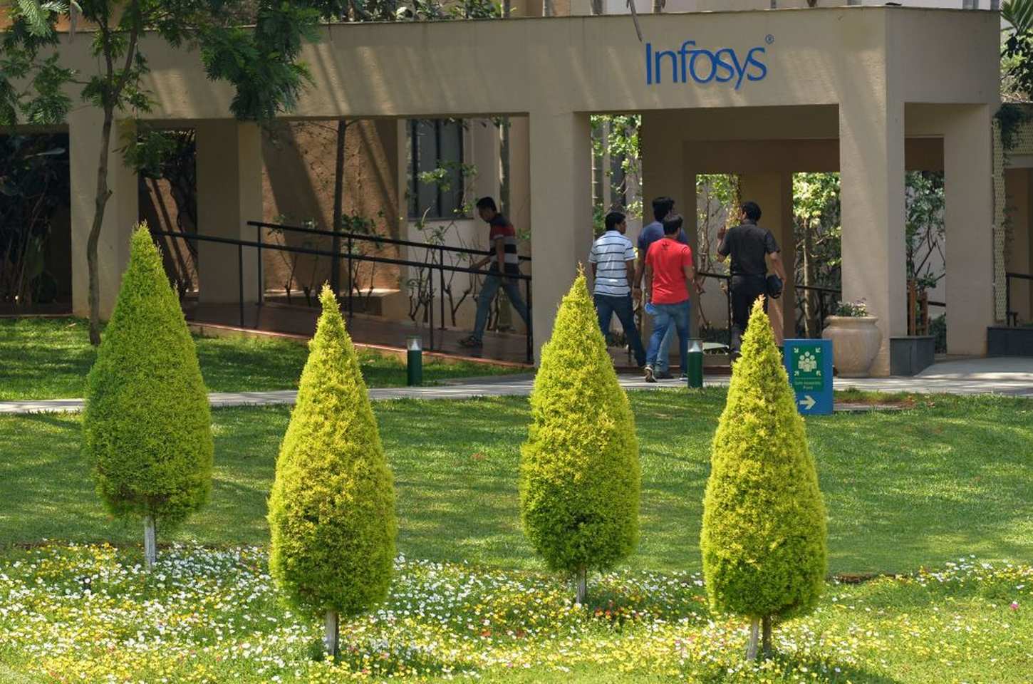 Infosys e Anthropic unem forças para criar agentes de IA empresariais