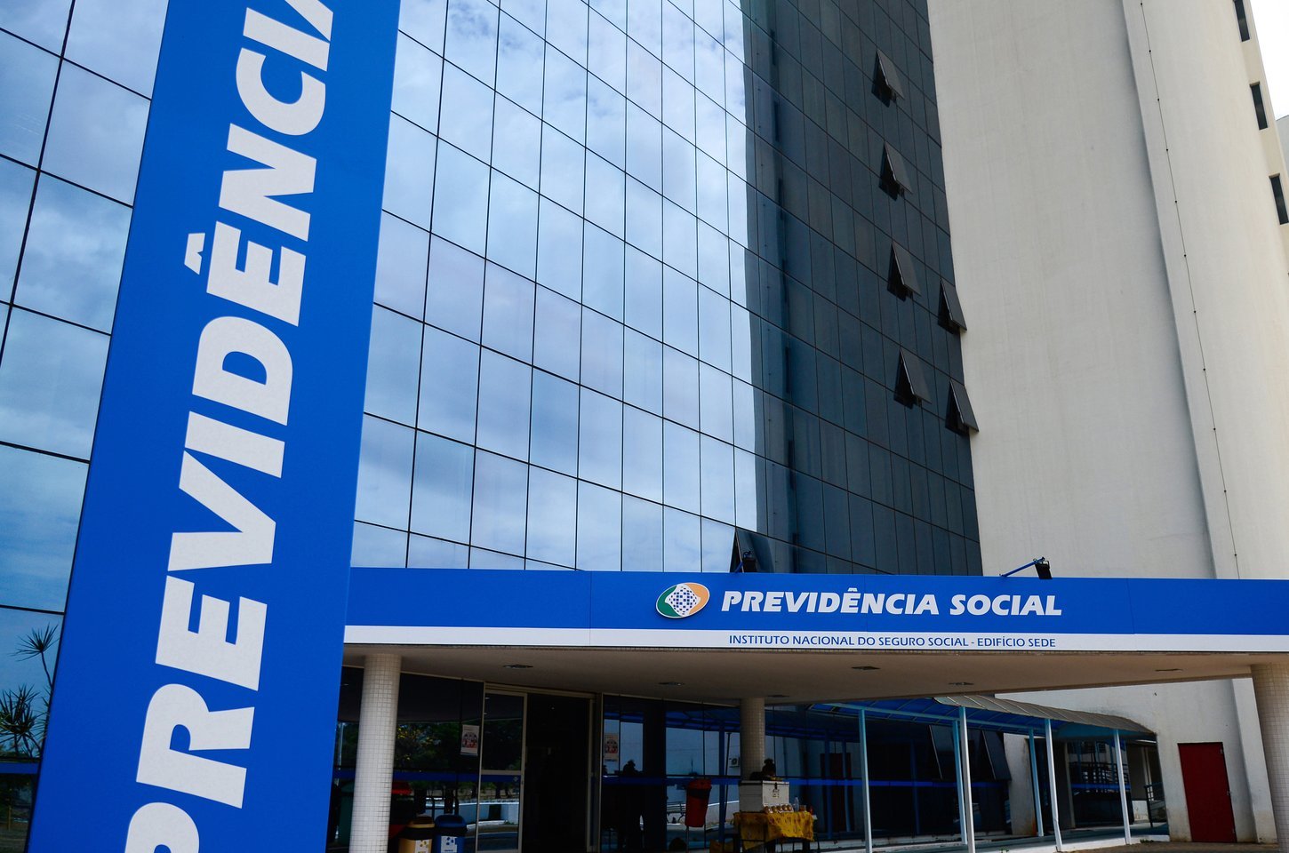 INSS prorroga prazo para contestar descontos indevidos em benefícios