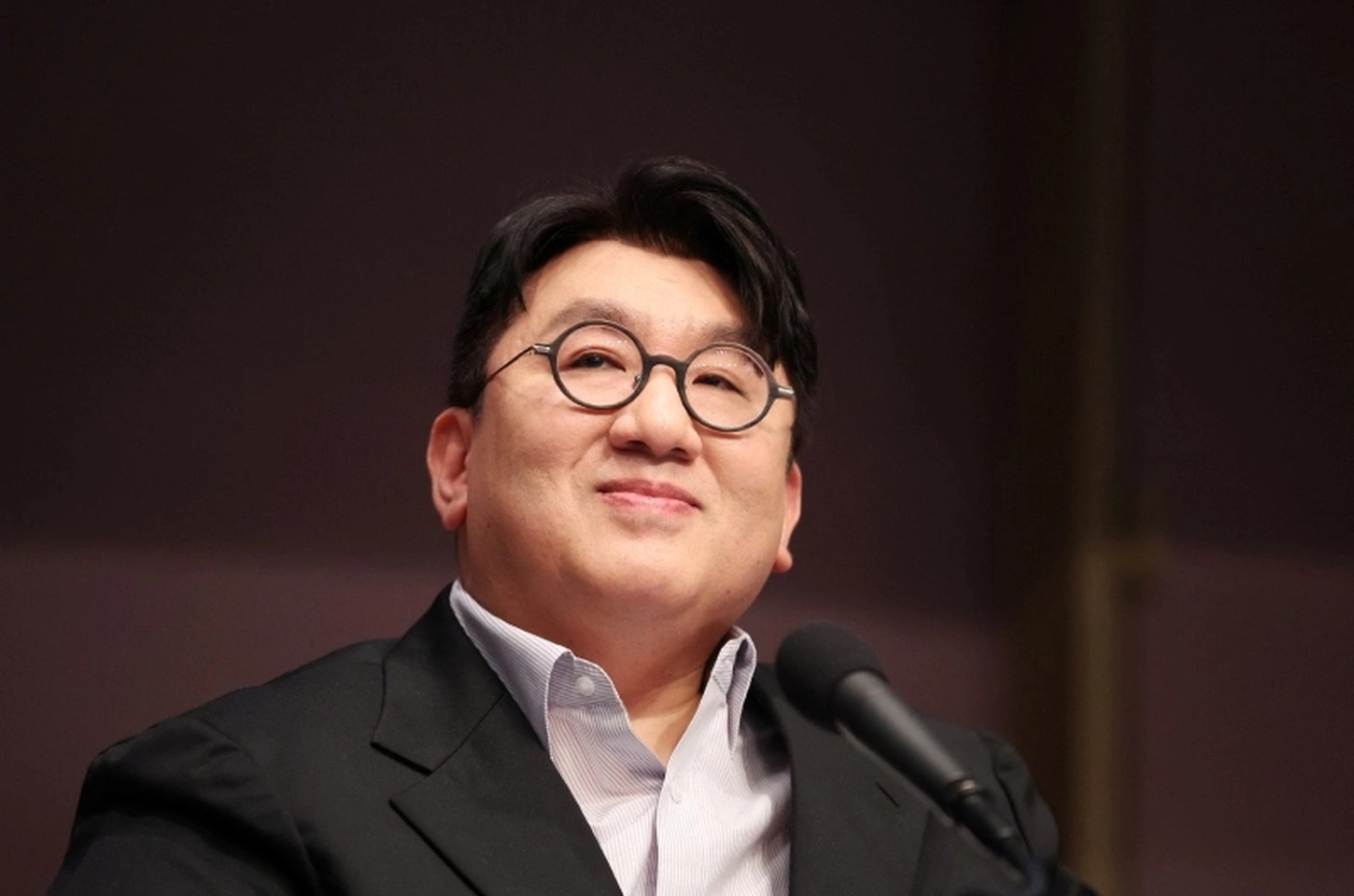 Investigação contra presidente da HYBE, Bang Si-hyuk, perto do fim