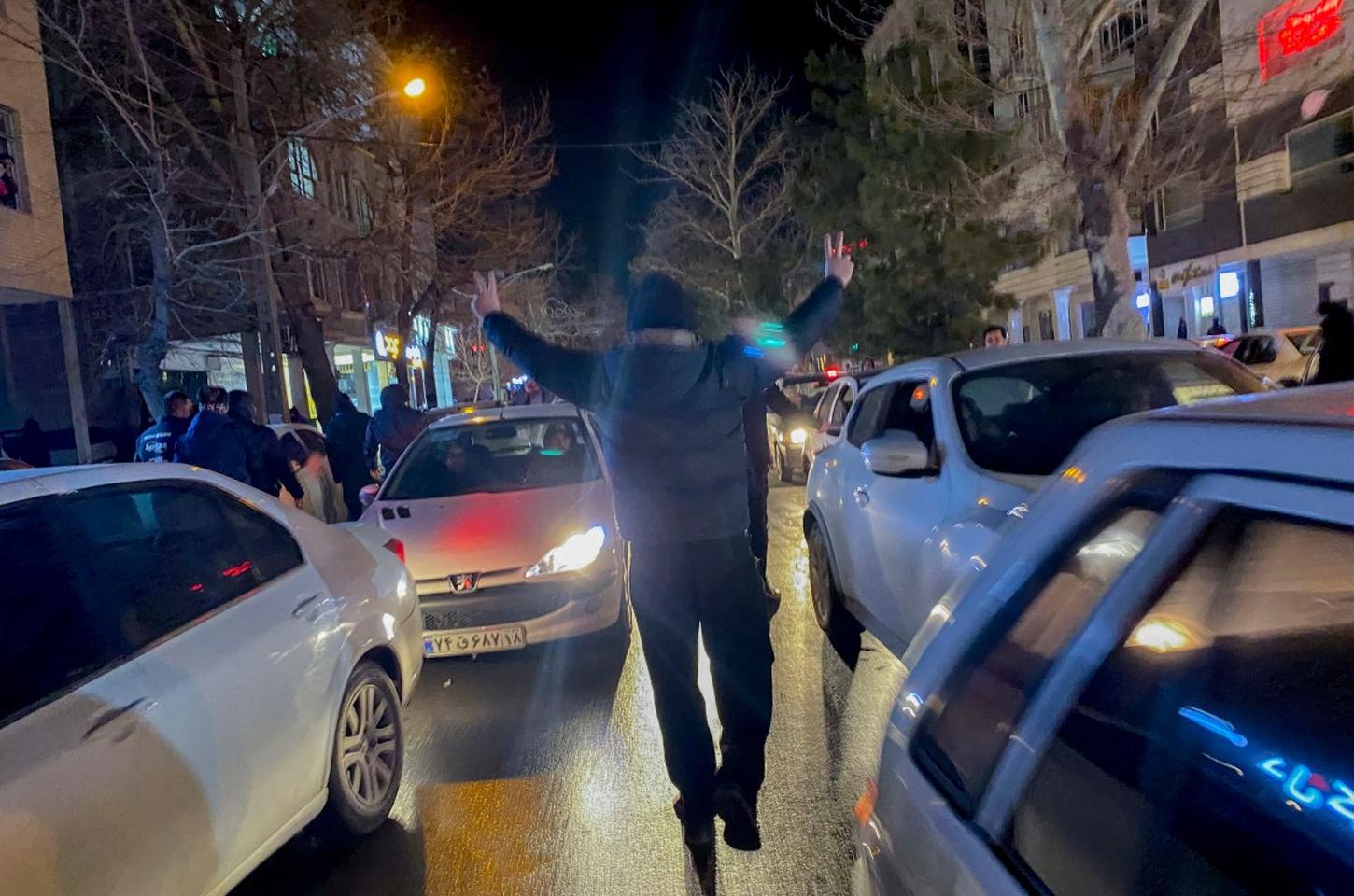 Irã em apagão digital total durante protestos, dizem monitoramentos