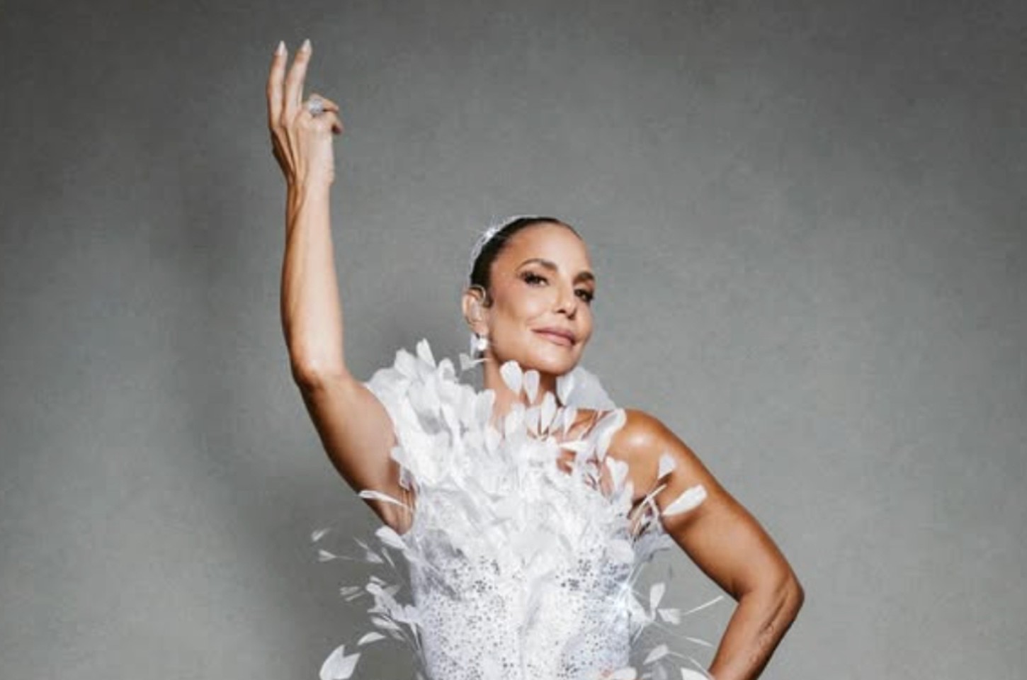 Ivete Sangalo e DENNIS brilham no encerramento do Carnaval 2026