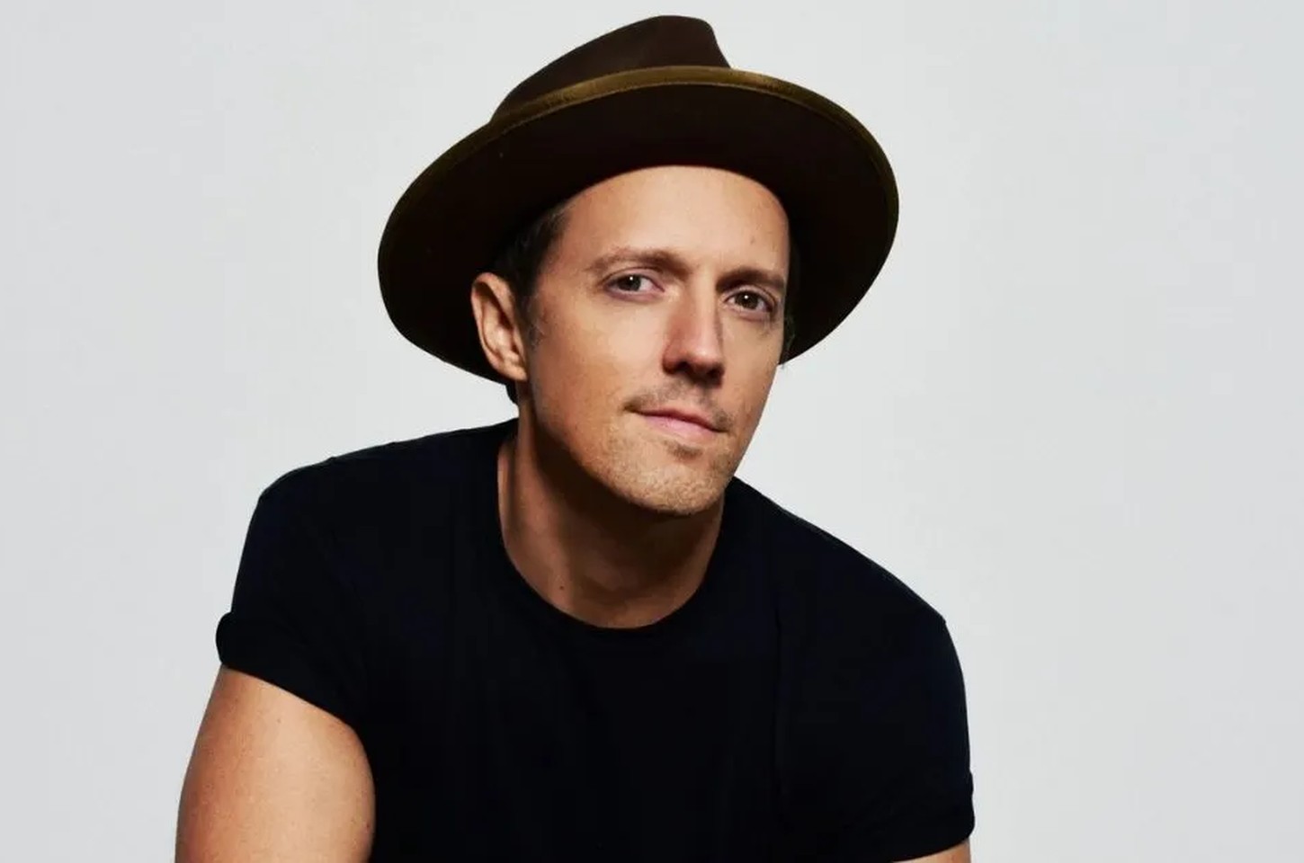 Jason Mraz retorna ao Brasil em 2026 com turnê sul-americana
