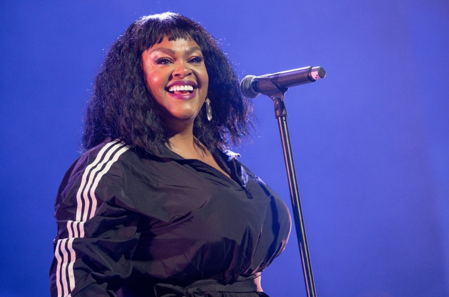 Jill Scott retorna com novo álbum após mais de 10 anos