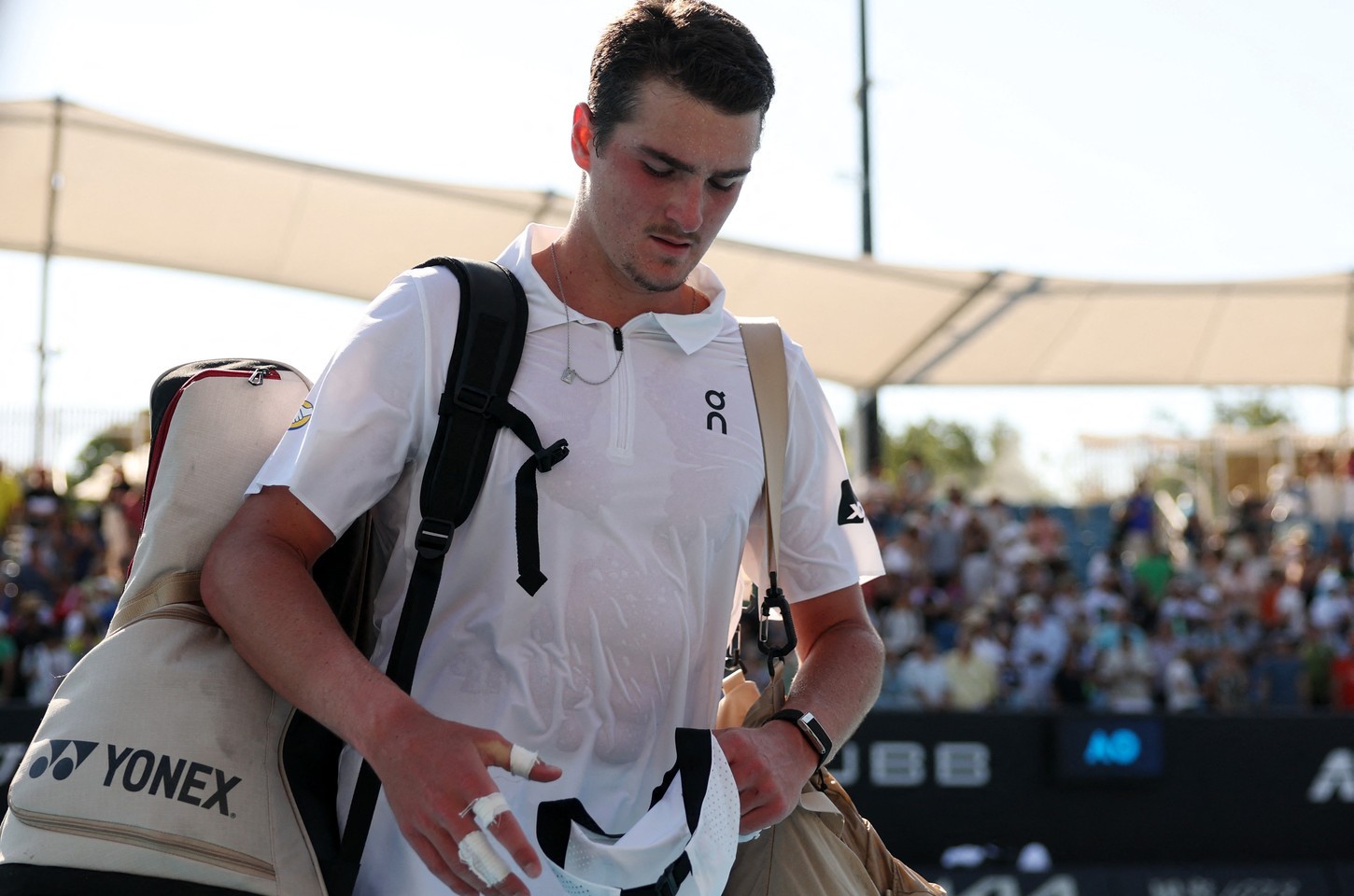 João Fonseca é eliminado na estreia do Aberto da Austrália