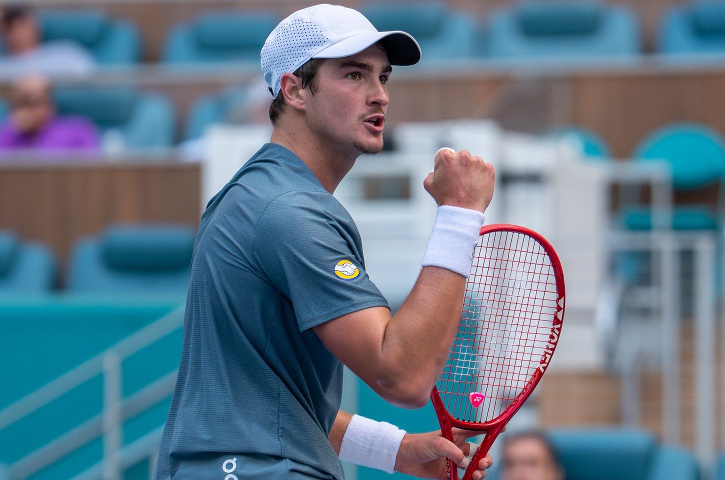 João Fonseca vence em Miami e encara Alcaraz na próxima rodada