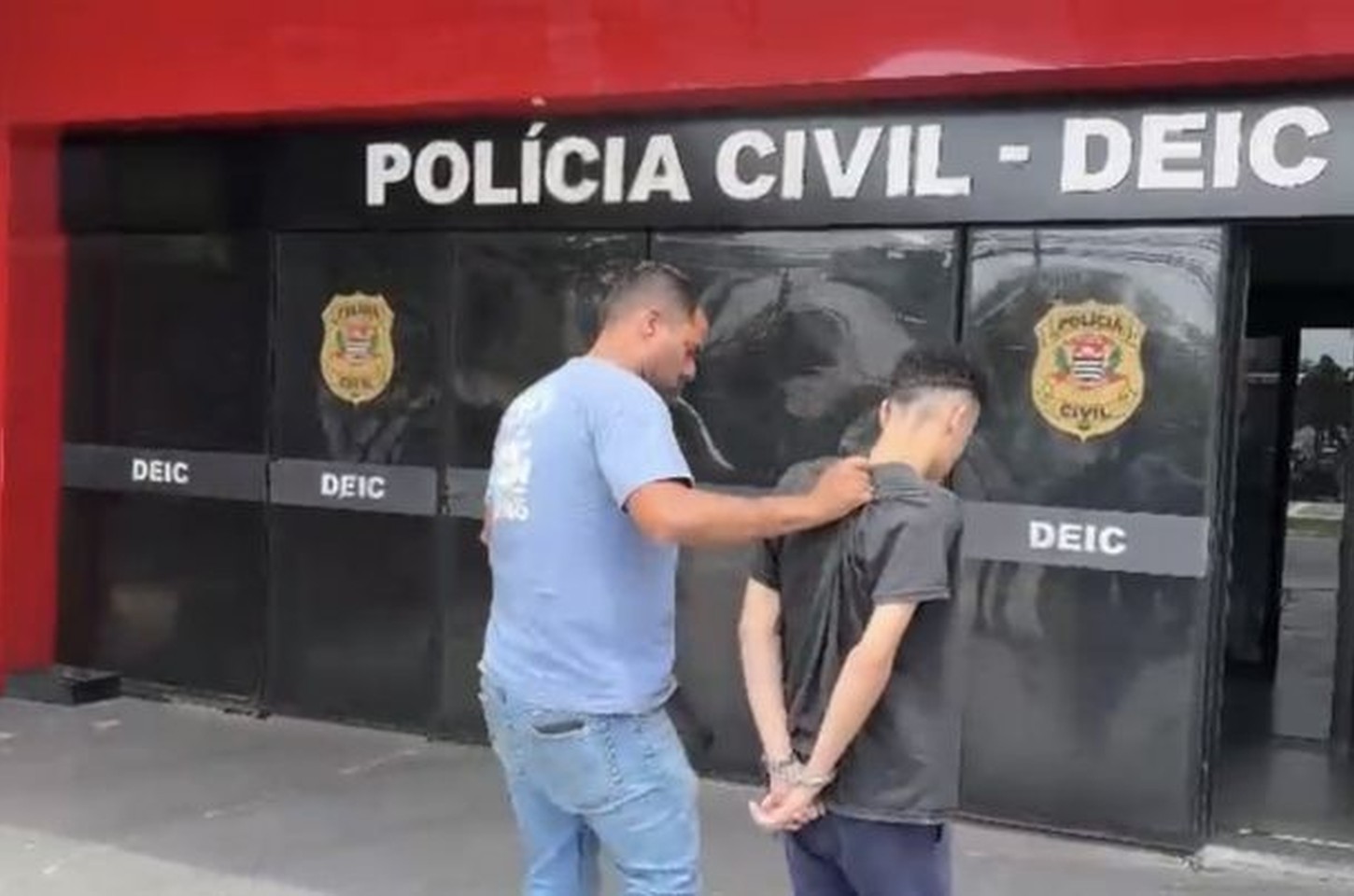 Jovem de 18 anos é preso por integrar quadrilha de roubo de motos em SP
