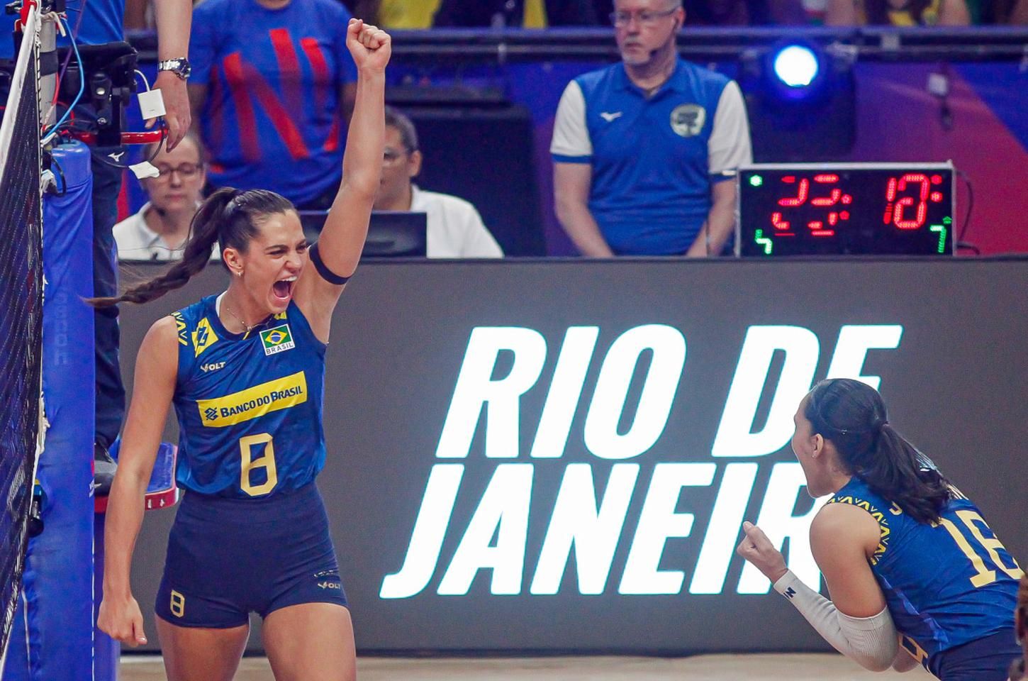 Julia Kudiess é eleita a 5ª melhor jogadora de vôlei do mundo em 2025