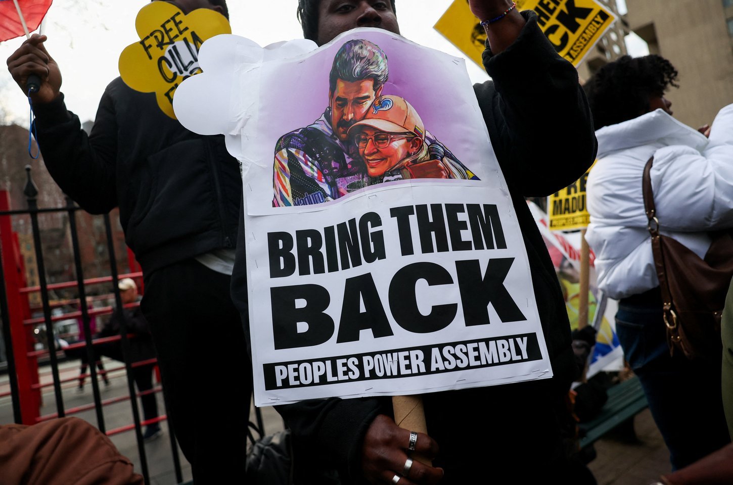 Justiça dos EUA mantém acusações de narcotráfico contra Maduro