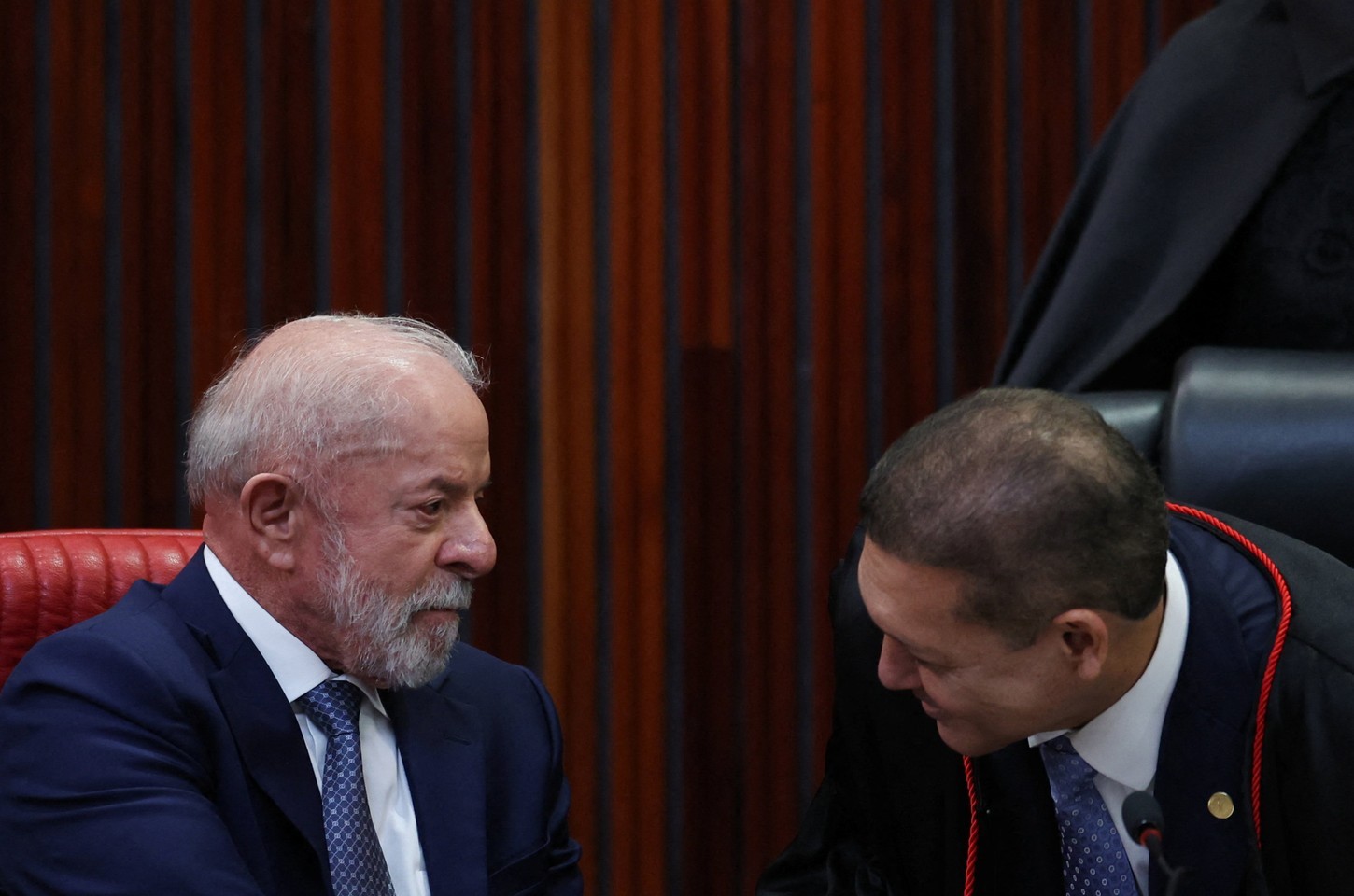 Kassio Nunes Marques toma posse como presidente do TSE
