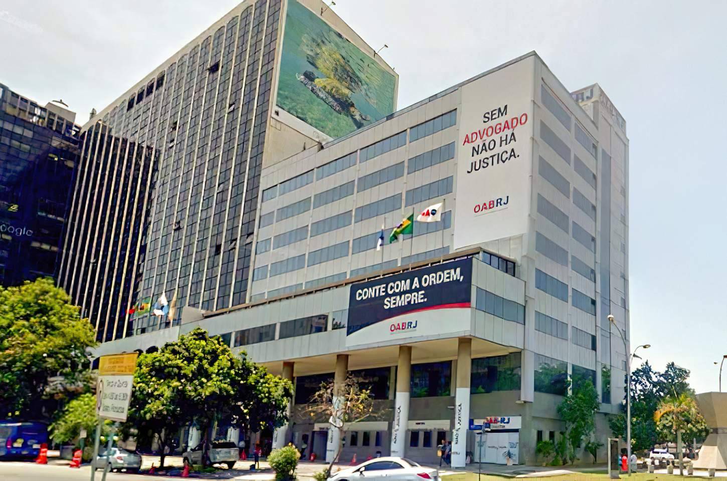 Lei do paletó entra em vigor no Rio de Janeiro para aliviar calor