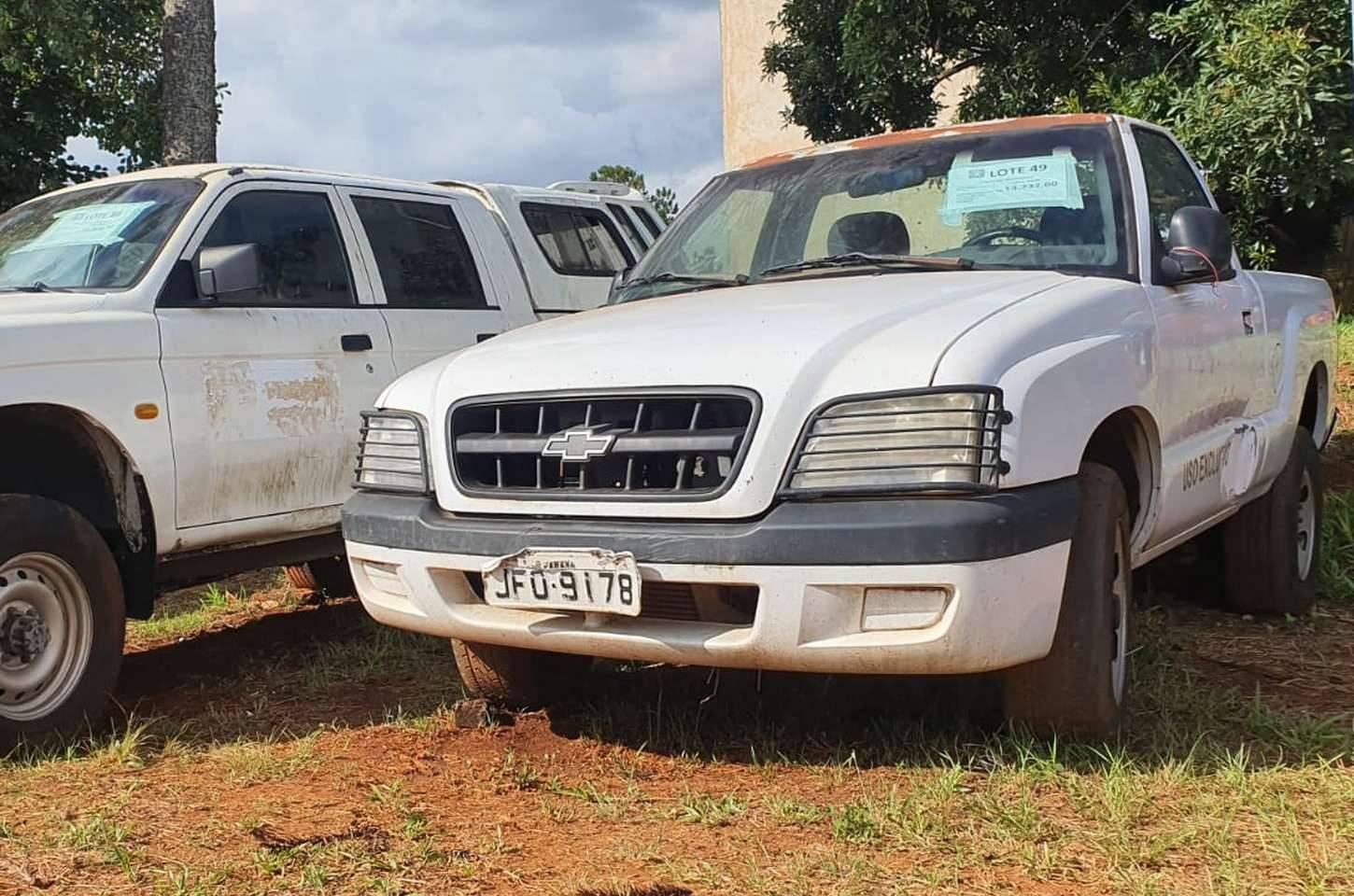 Leilão de veículos oficiais do Paraná tem inscrições até sexta-feira