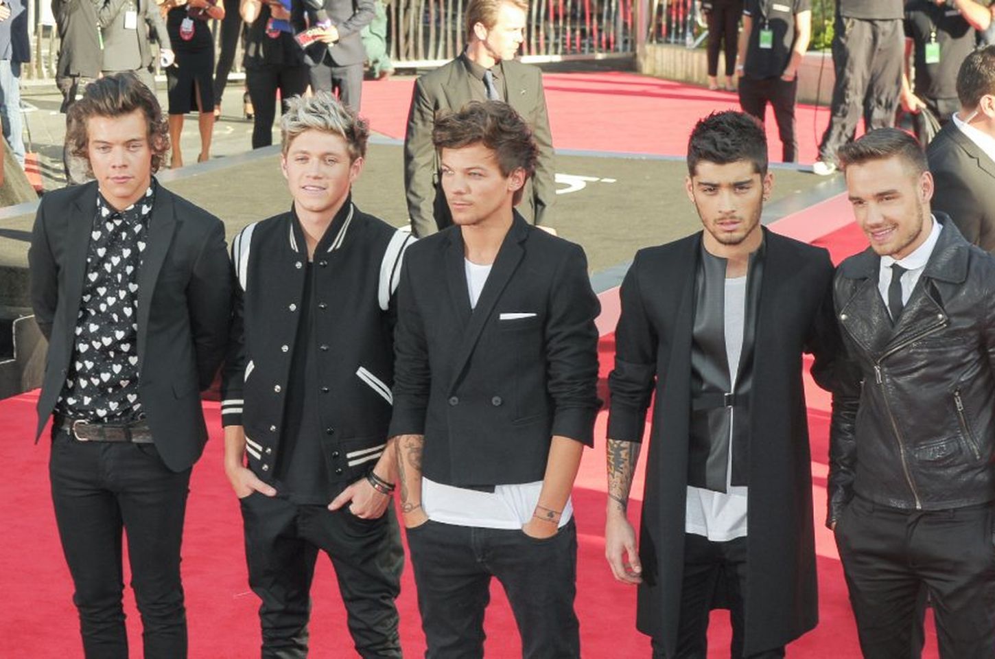 Livro conta a história do One Direction e seu impacto na música pop