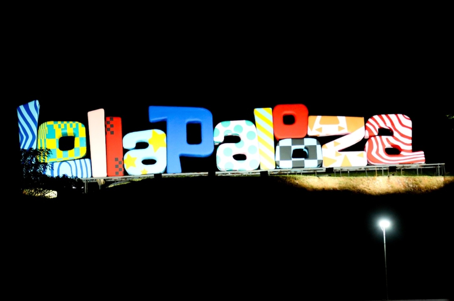 Lollapalooza Brasil 2026 anuncia sideshows com TV Girl, Interpol e Blood Orange