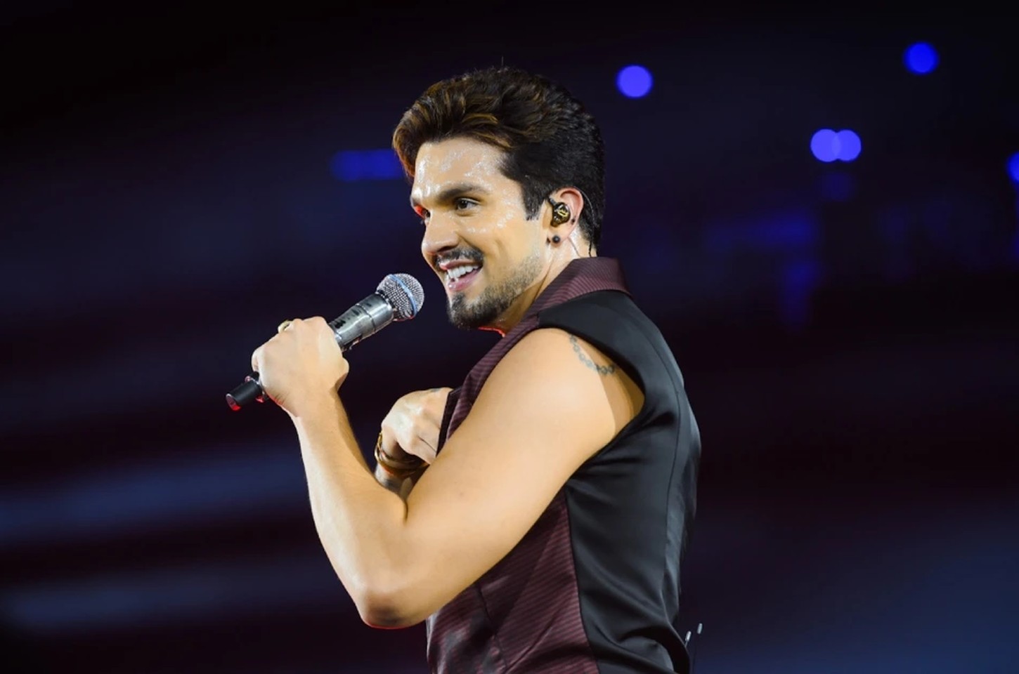 Luan Santana lota Allianz Parque com turnê 'Registro Histórico'