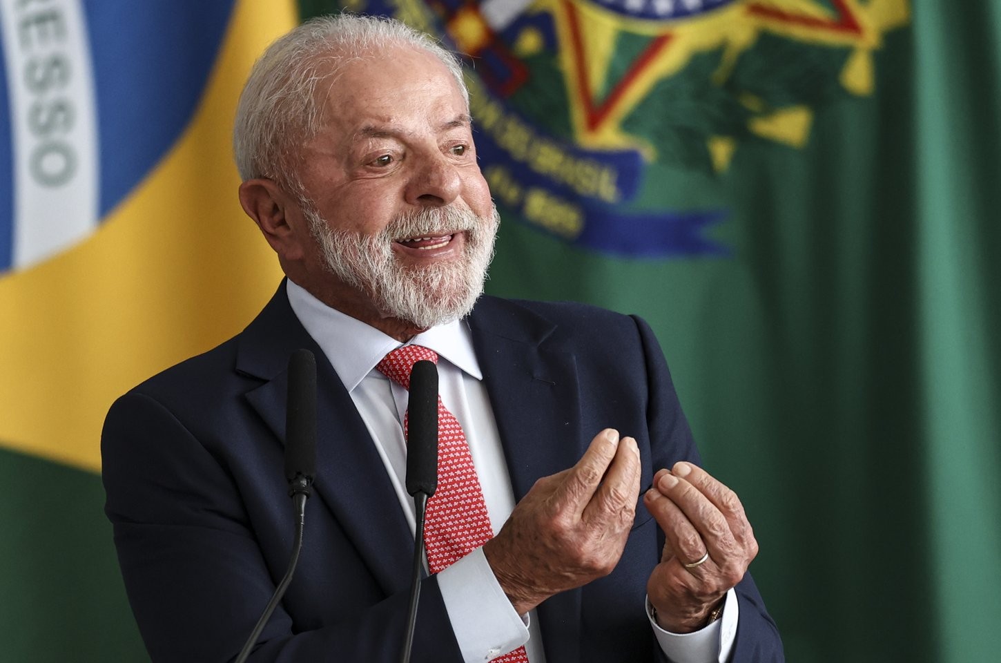 Lula alerta sobre democracia em cerimônia de três anos do 8 de janeiro