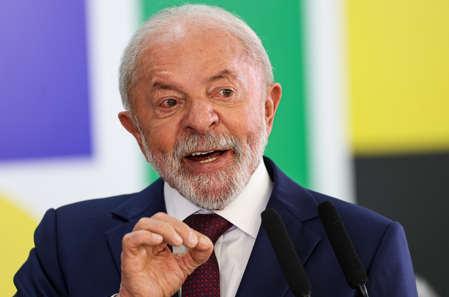 Lula condena ação militar dos EUA contra Venezuela e cobra resposta da ONU