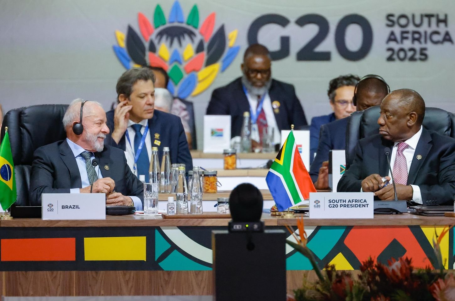 Lula defende soberania sobre minerais críticos e governança da IA no G20