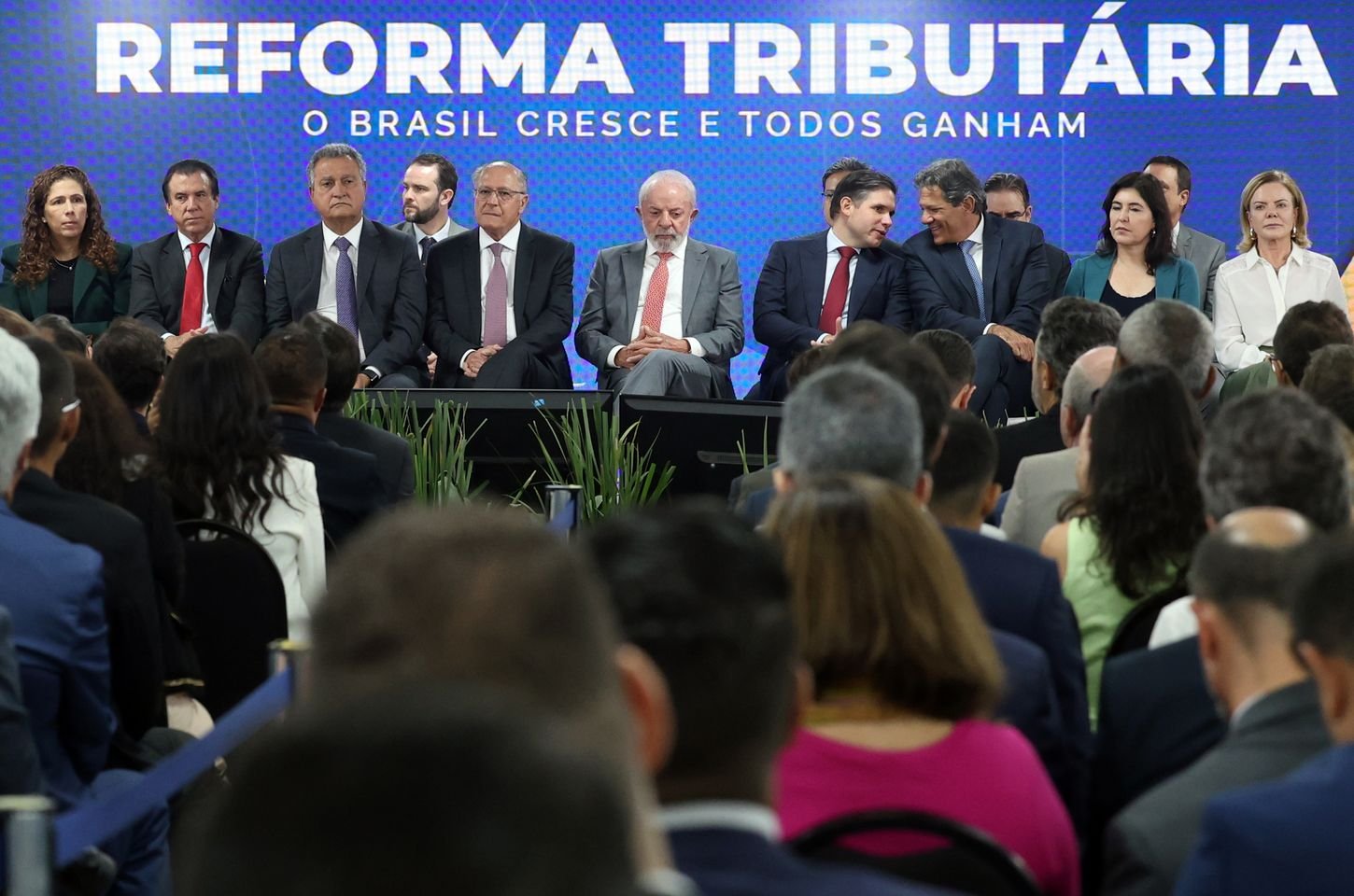 Lula sanciona lei que regulamenta pontos centrais da reforma tributária