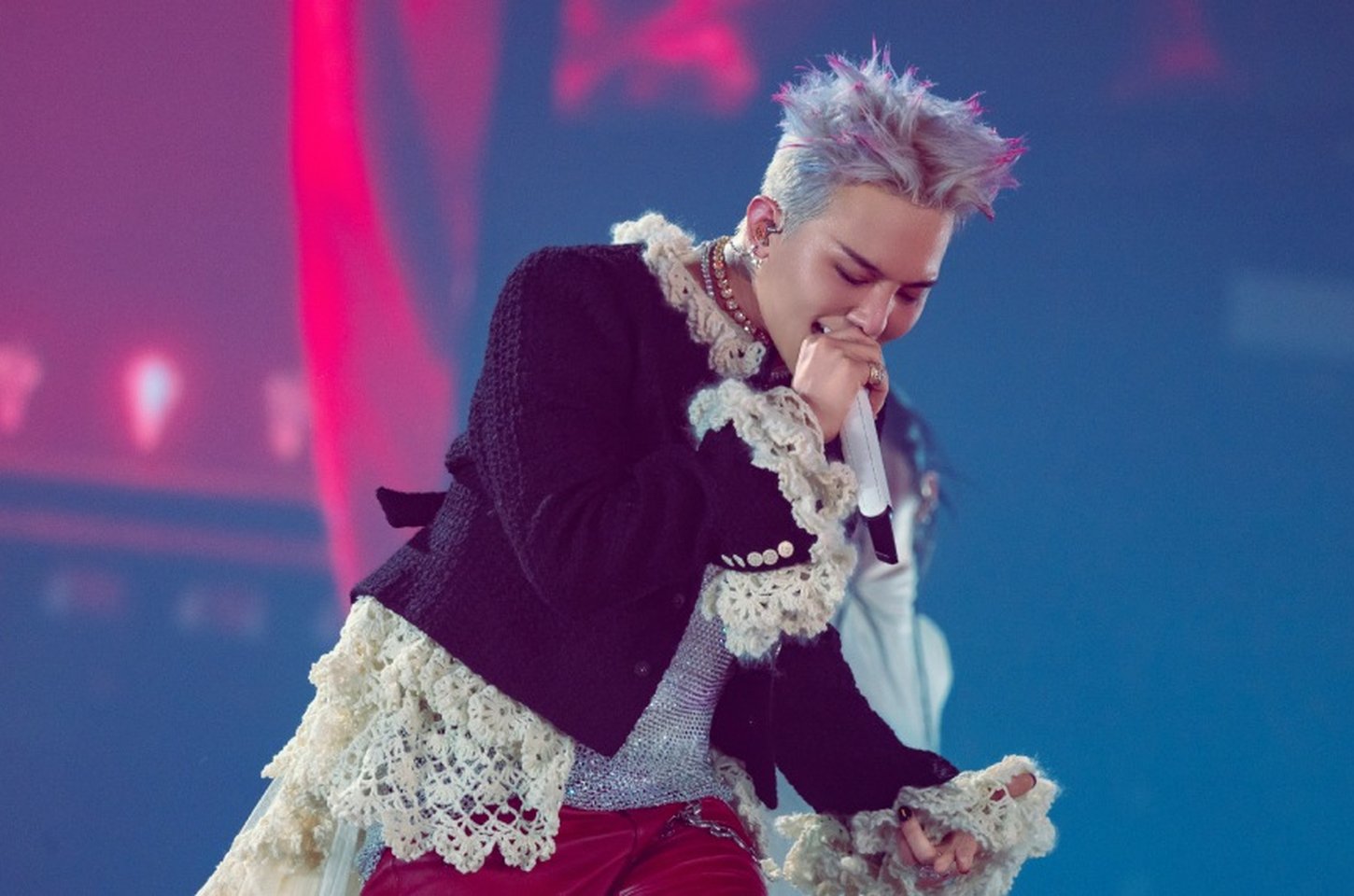 MAMA AWARDS 2025: G-Dragon vence Artista do Ano; BTS tem recorde de vitórias