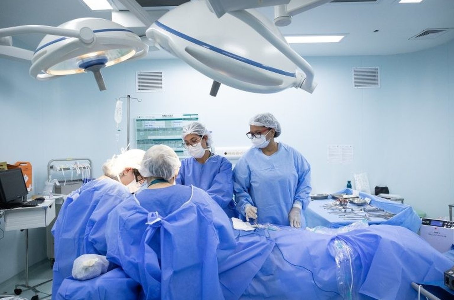 Março Azul Marinho alerta para o câncer colorretal, segundo mais comum no Brasil