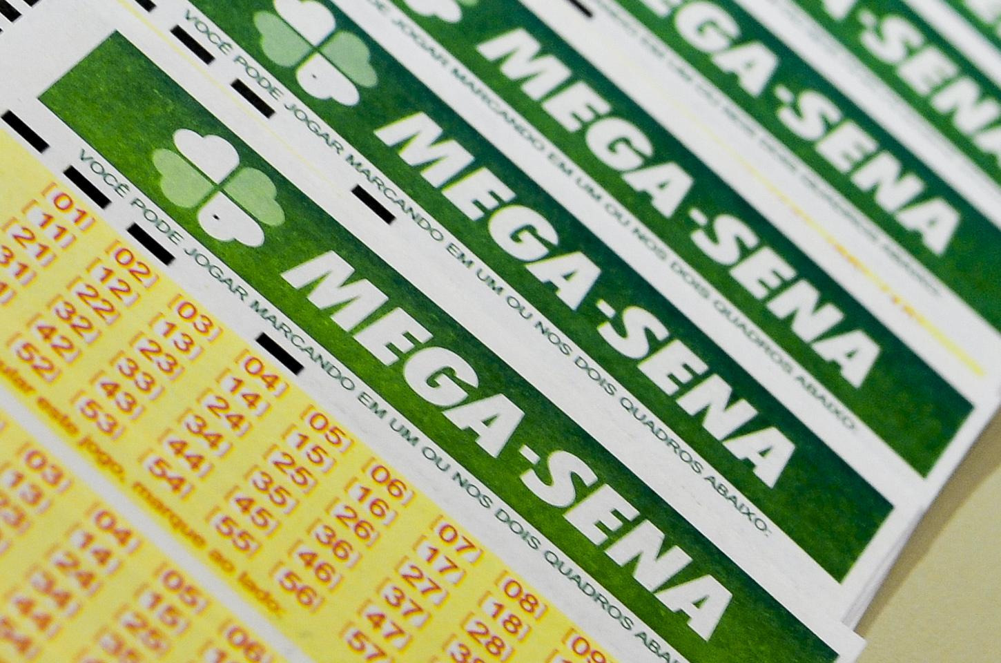 Mega-Sena acumula em R$ 41 milhões; sorteio é hoje à noite