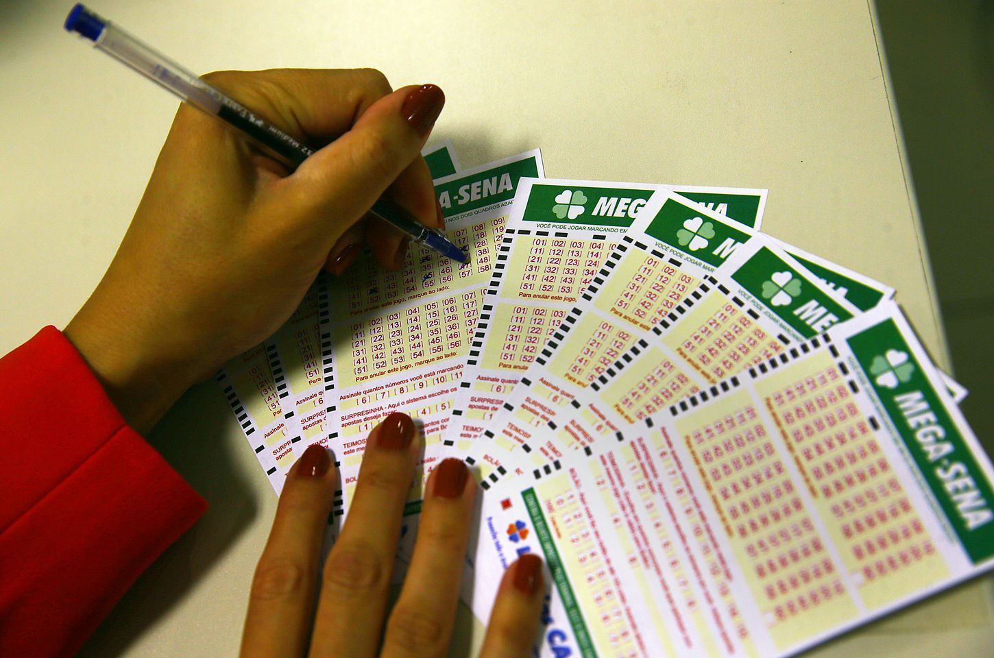 Mega-Sena sorteia prêmio de R$ 44 milhões nesta quarta-feira