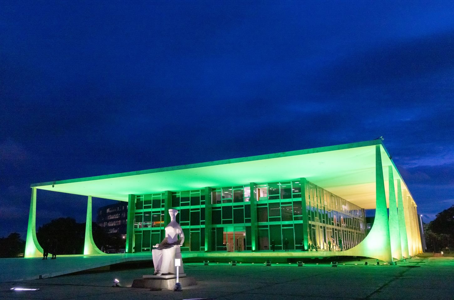 Mendonça envia ao plenário do STF referendo sobre CPMI do INSS