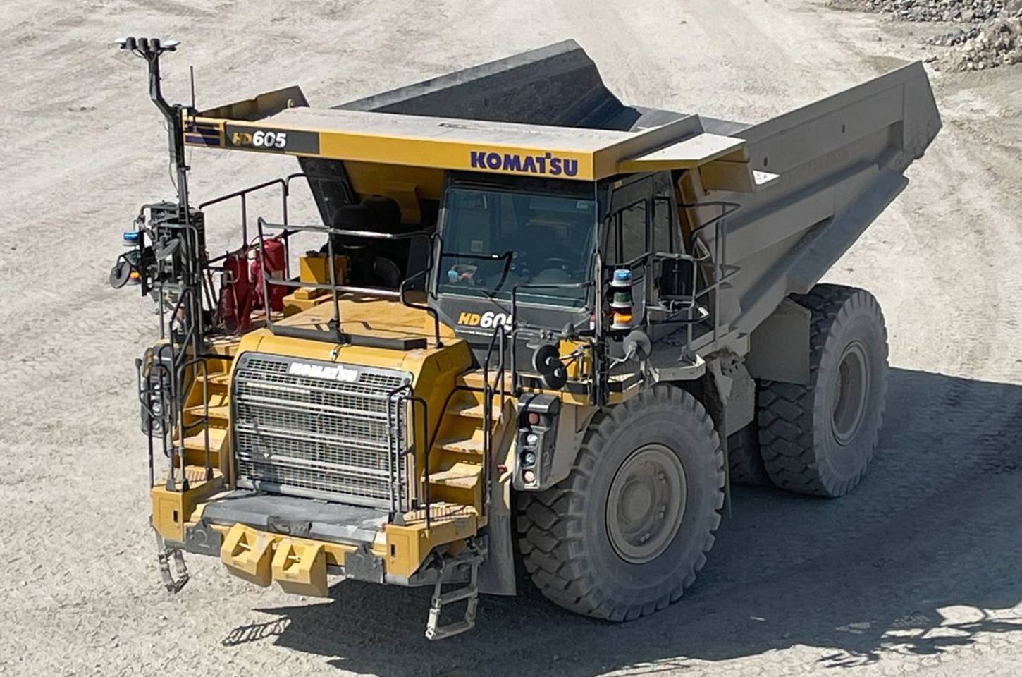 Mineração Autônoma: Startup Ex-Tesla Acelera Produção de Metais nos EUA