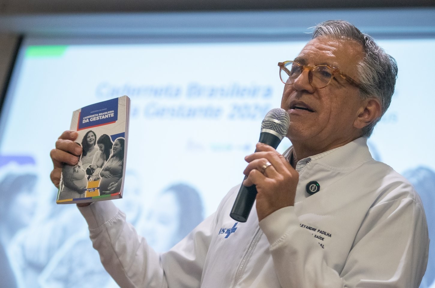 Ministério da Saúde lança caderneta da gestante digital com novo plano de parto