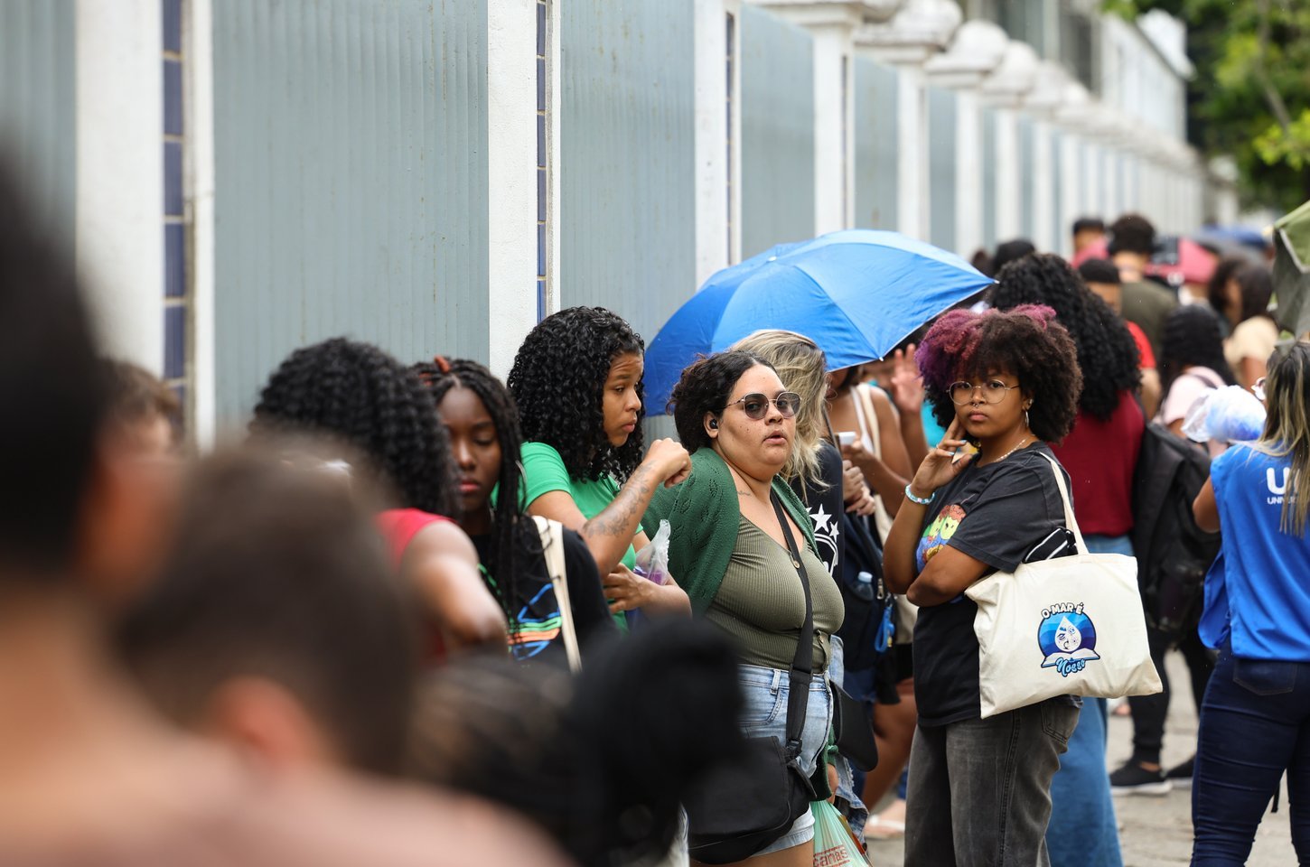 Ministro da Educação acompanha segundo dia de provas do Enem 2025 na UnB