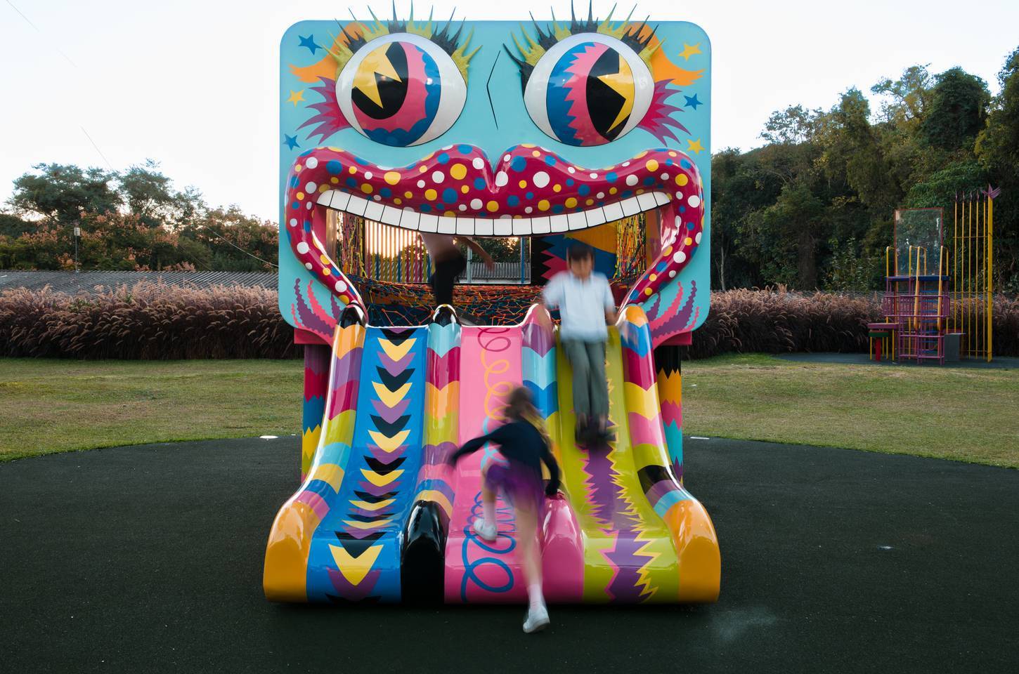 MON inaugura nova escultura e réplicas táteis em programação gratuita neste sábado