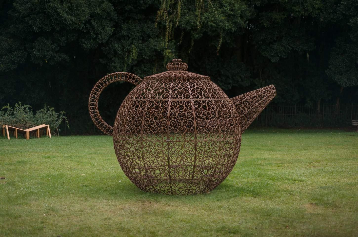 MON sem Paredes leva arte aos jardins do museu em nova edição