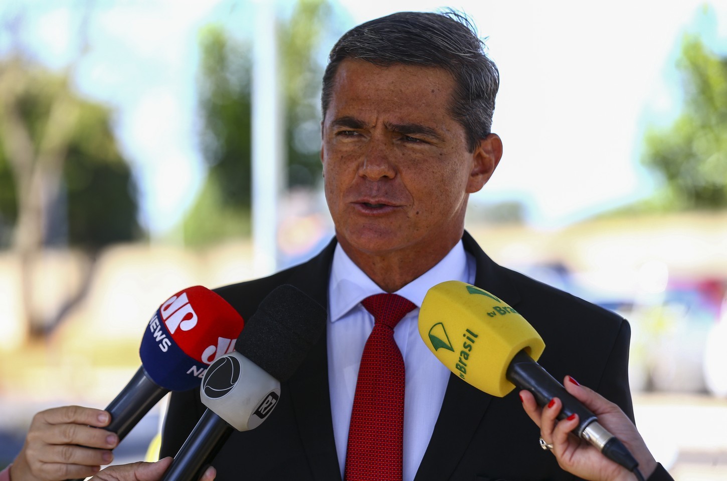 Moraes autoriza general condenado por golpe a receber visita íntima