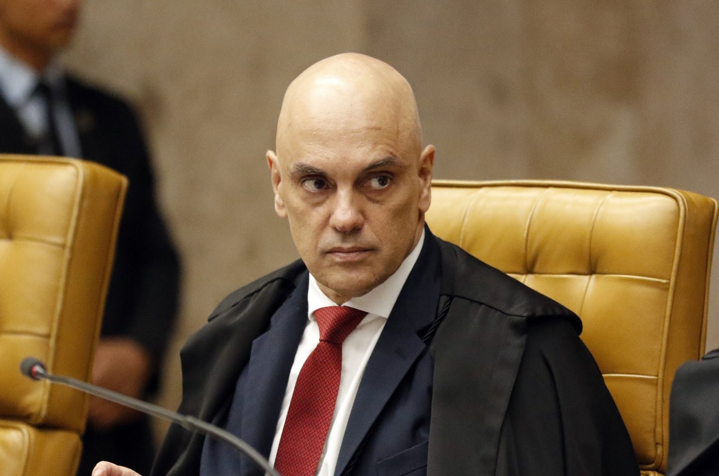 Moraes nega pedido para que Bolsonaro receba visita do sogro no hospital