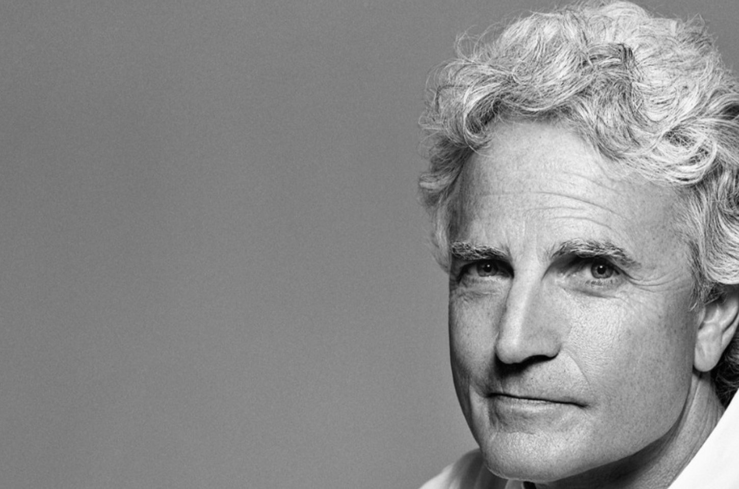 Morre Billy Steinberg, compositor de clássicos como 'Like A Virgin' e 'True Colors'