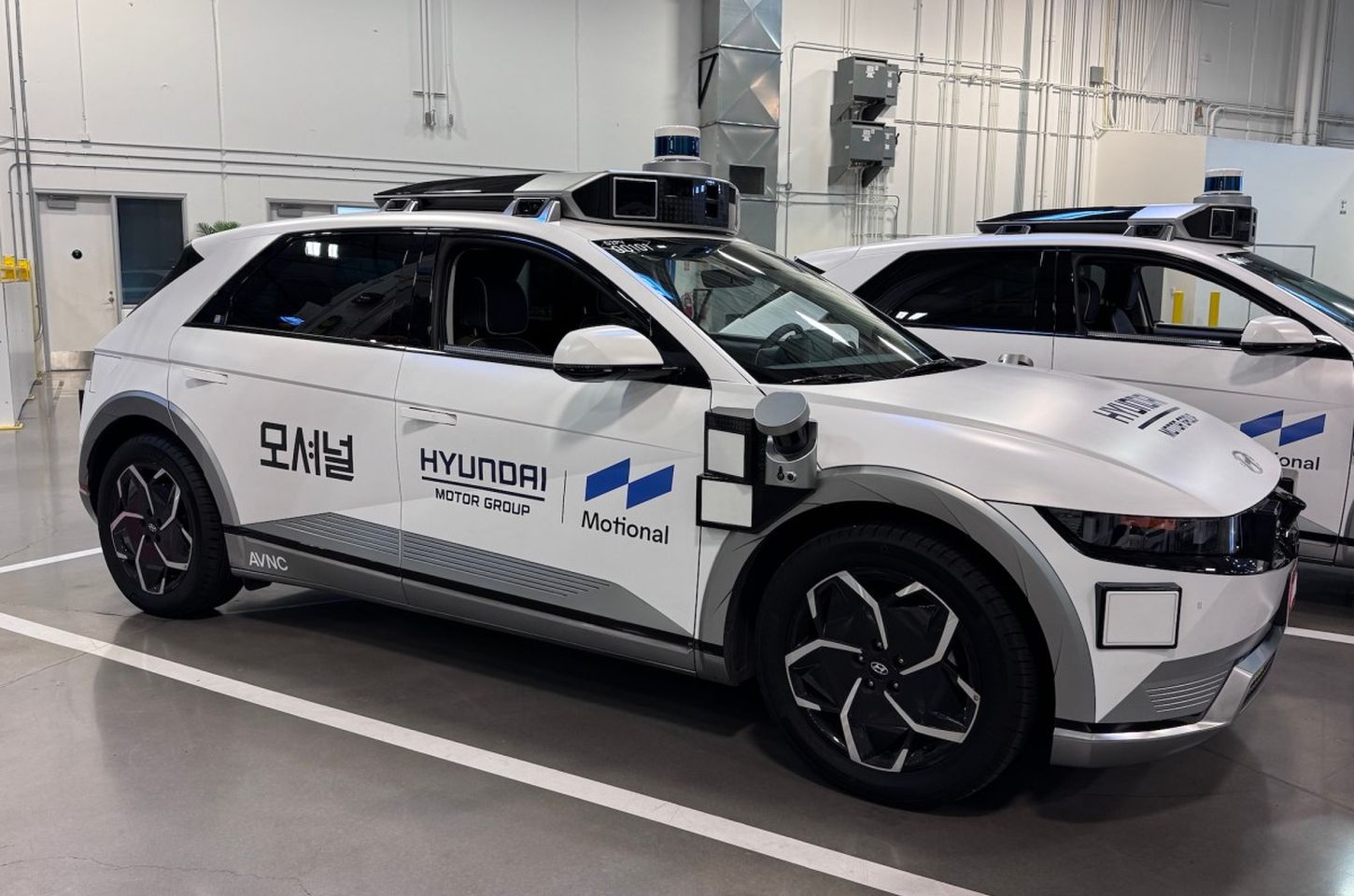 Motional aposta em IA para relançar robô-táxis em Las Vegas até 2026