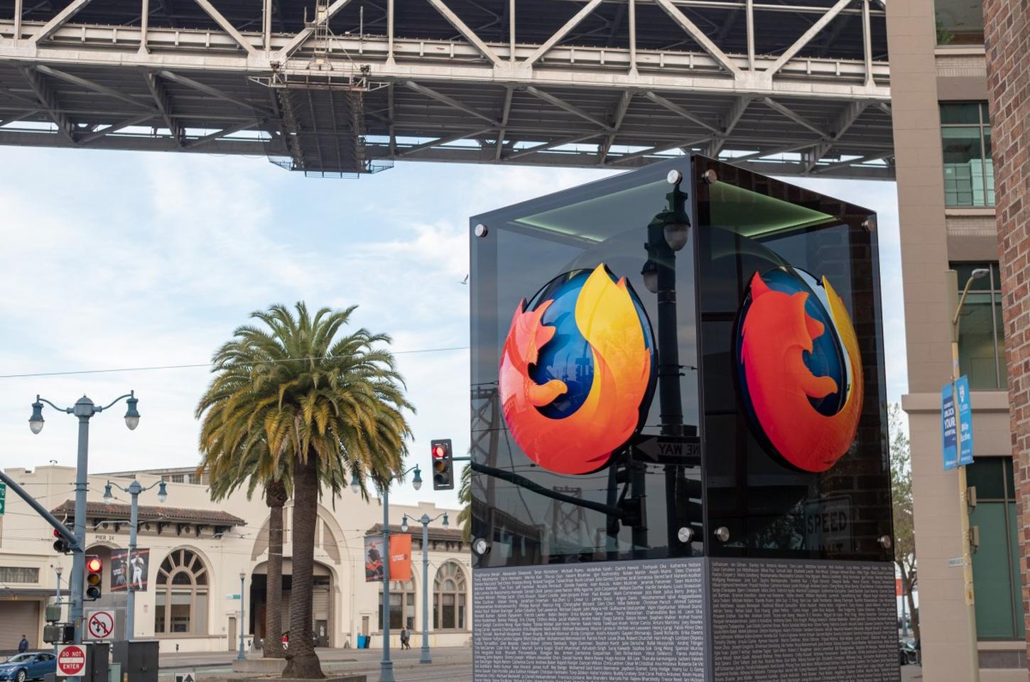 Mozilla aposta em IA opcional no Firefox com novo CEO para desafiar concorrentes
