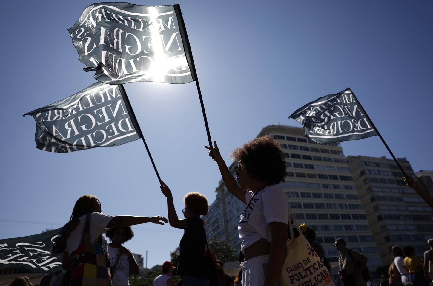 Mulheres negras e indígenas debatem segurança digital em Brasília