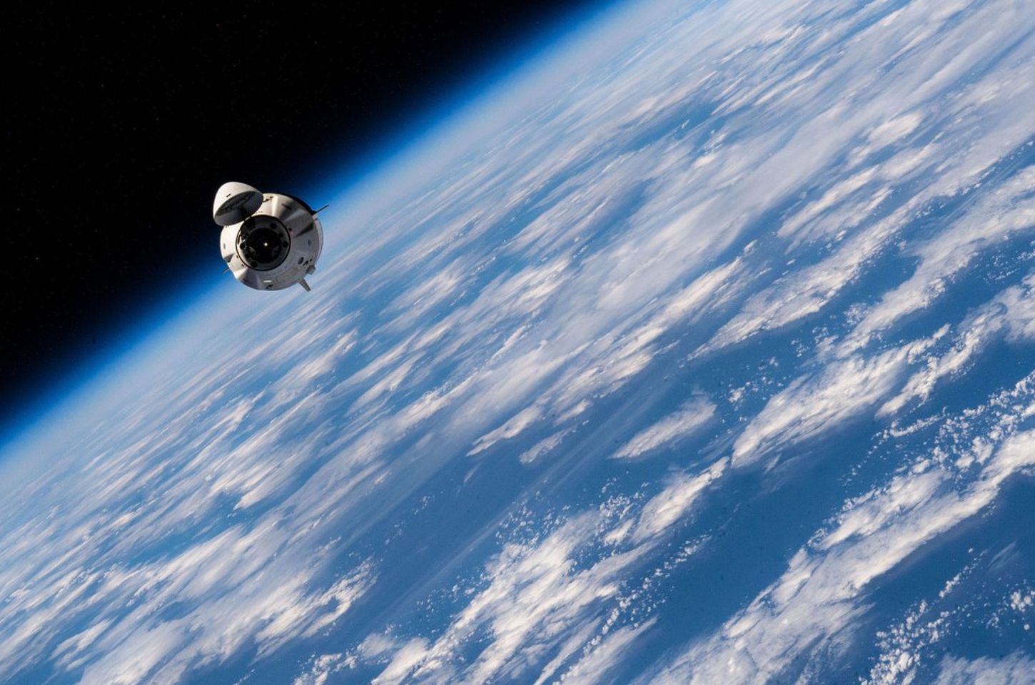 NASA libera smartphones no espaço: selfies e vídeos espontâneos em missões