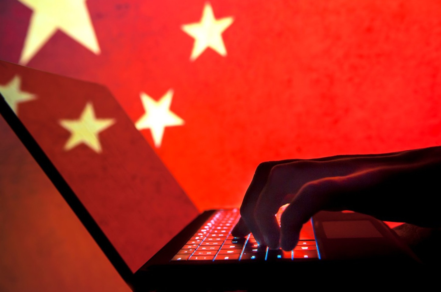 Notepad++ sofre ataque de hackers ligados à China por meses em 2025