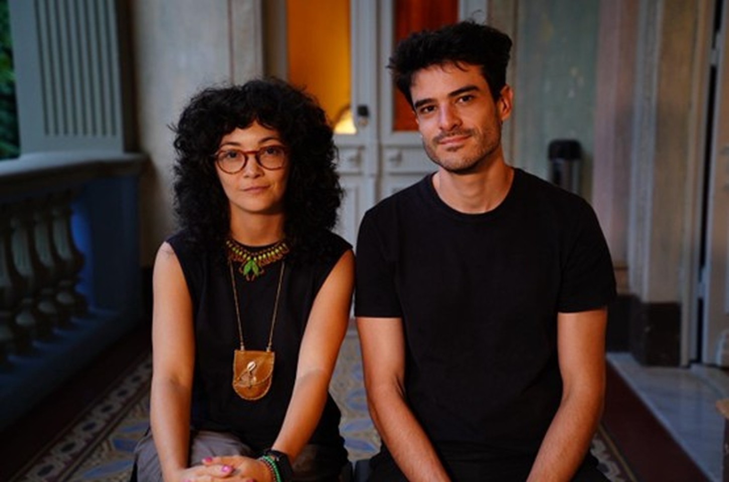 Nova exposição no Palacete dos Leões explora a casa como espaço simbólico