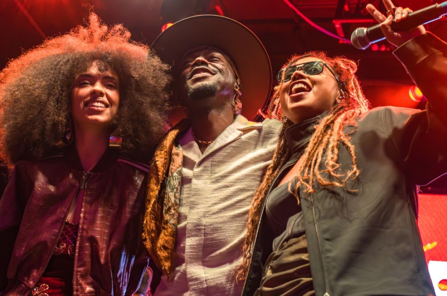 Nova geração homenageia Djavan no SXSW 2026 com identidade e troca