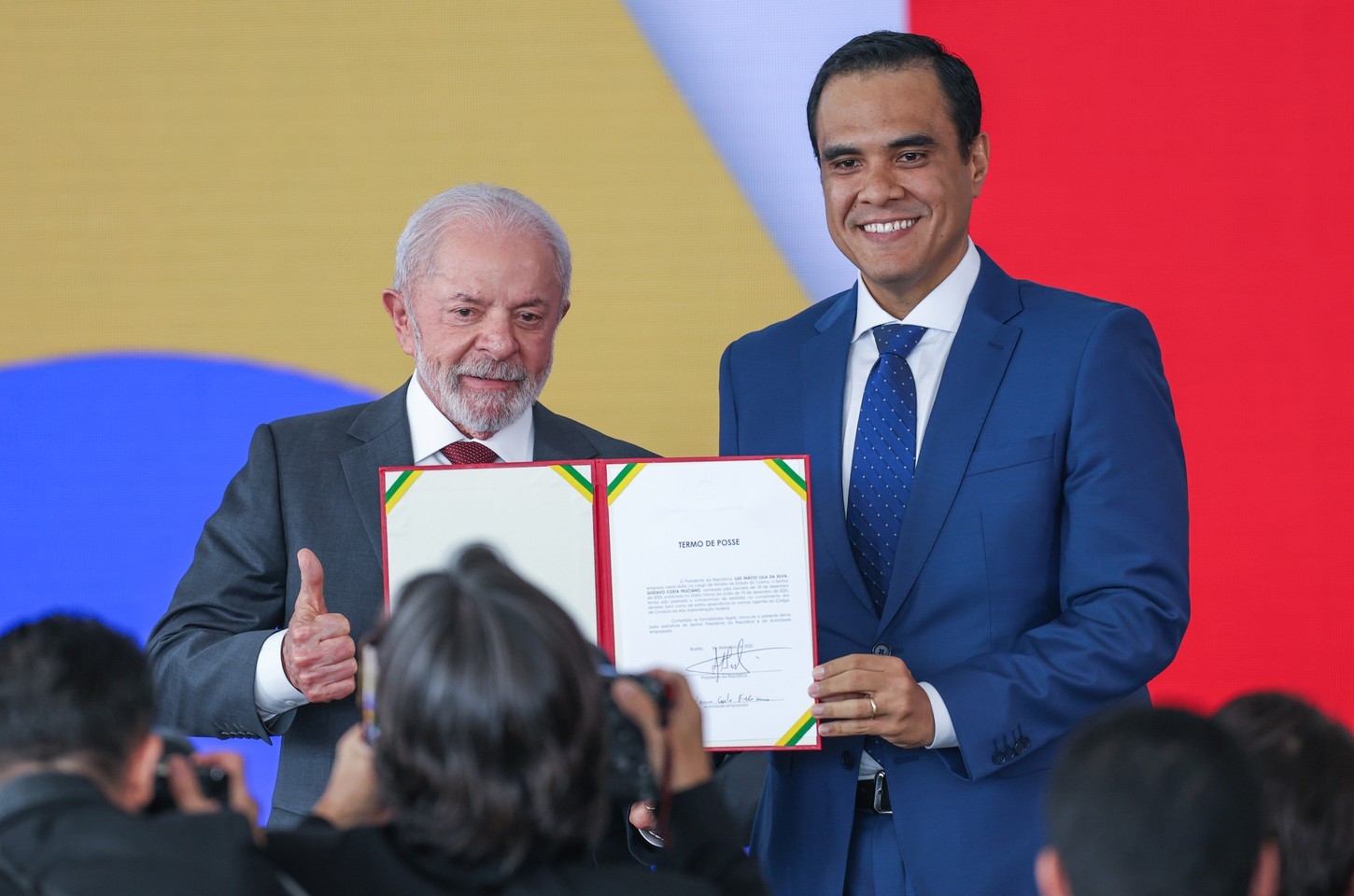 Novo ministro do Turismo defende turismo popular em posse no Planalto