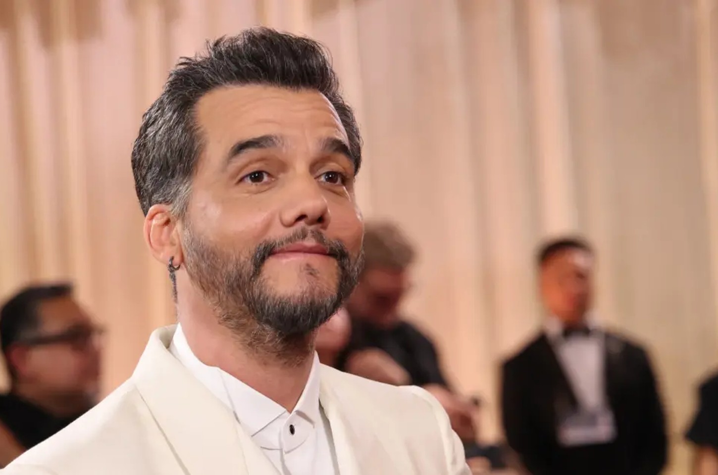O Baiano Tem o Molho: hino viral une Wagner Moura e O Kannalha