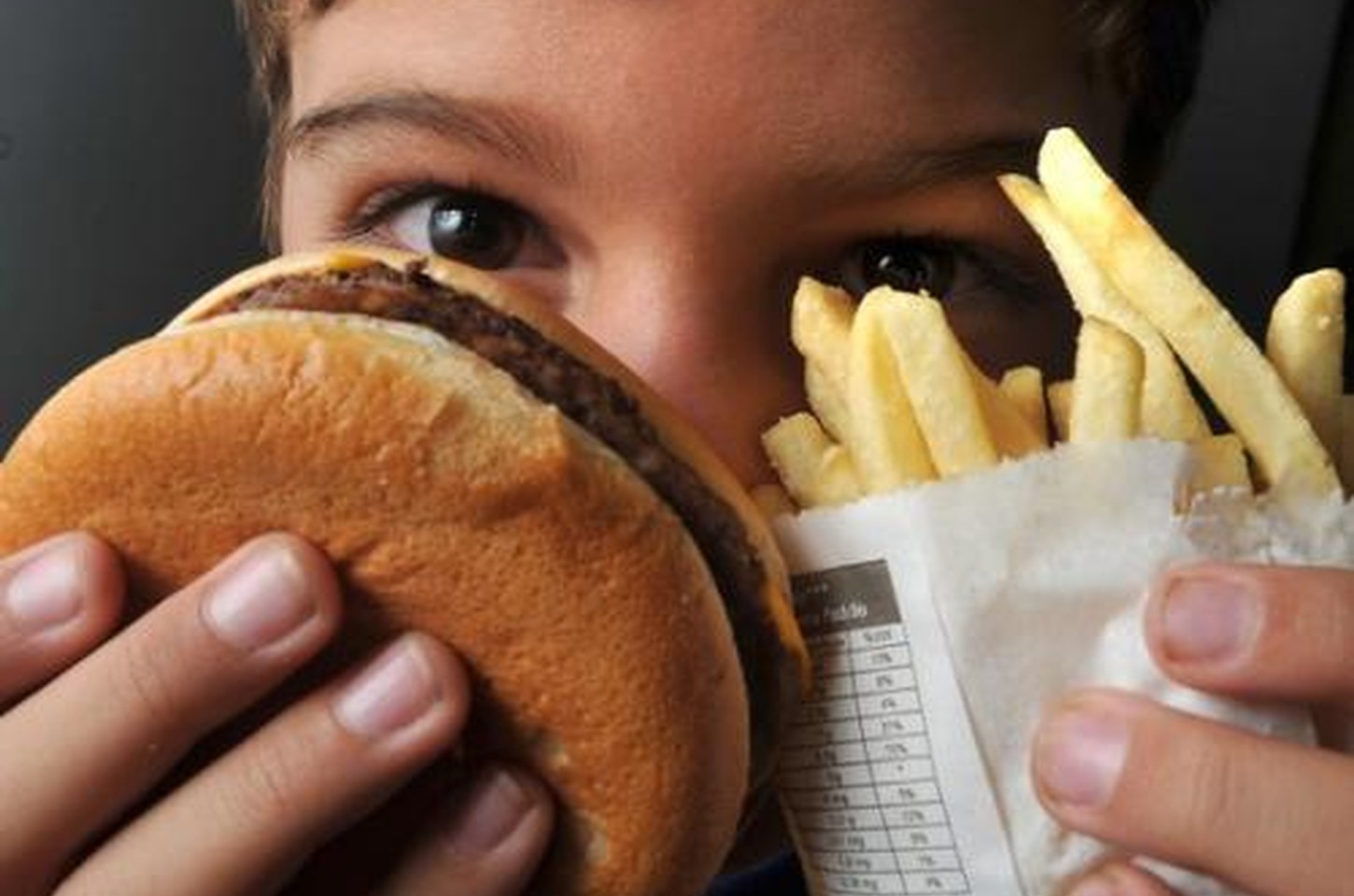 Obesidade infantil atinge 16,5 milhões no Brasil e preocupa especialistas