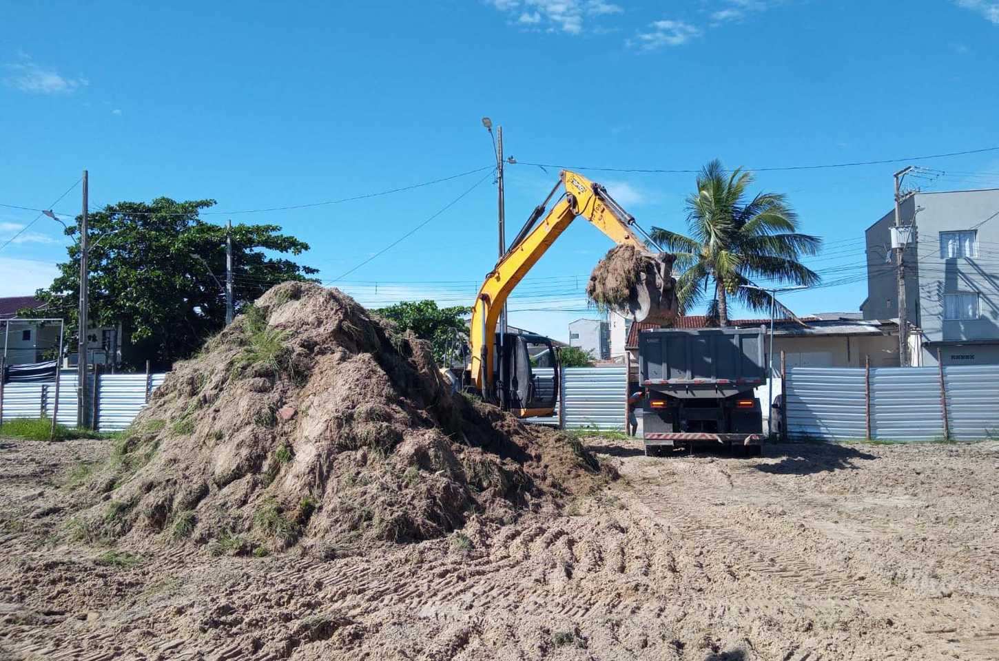 Obras da escola de surfe em Matinhos avançam e entram em nova fase
