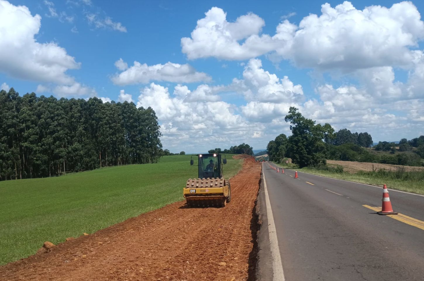 Obras da PR-180 e PR-281 avançam no Sudoeste do Paraná